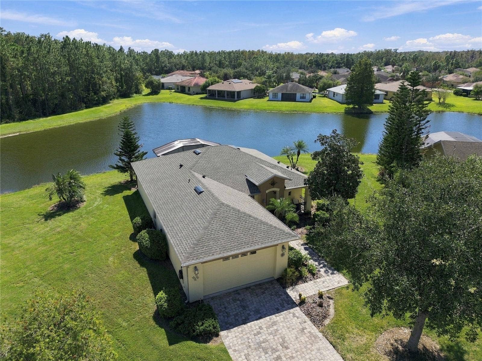 318 LA JOLLA LN, Kissimmee, FL 34759
