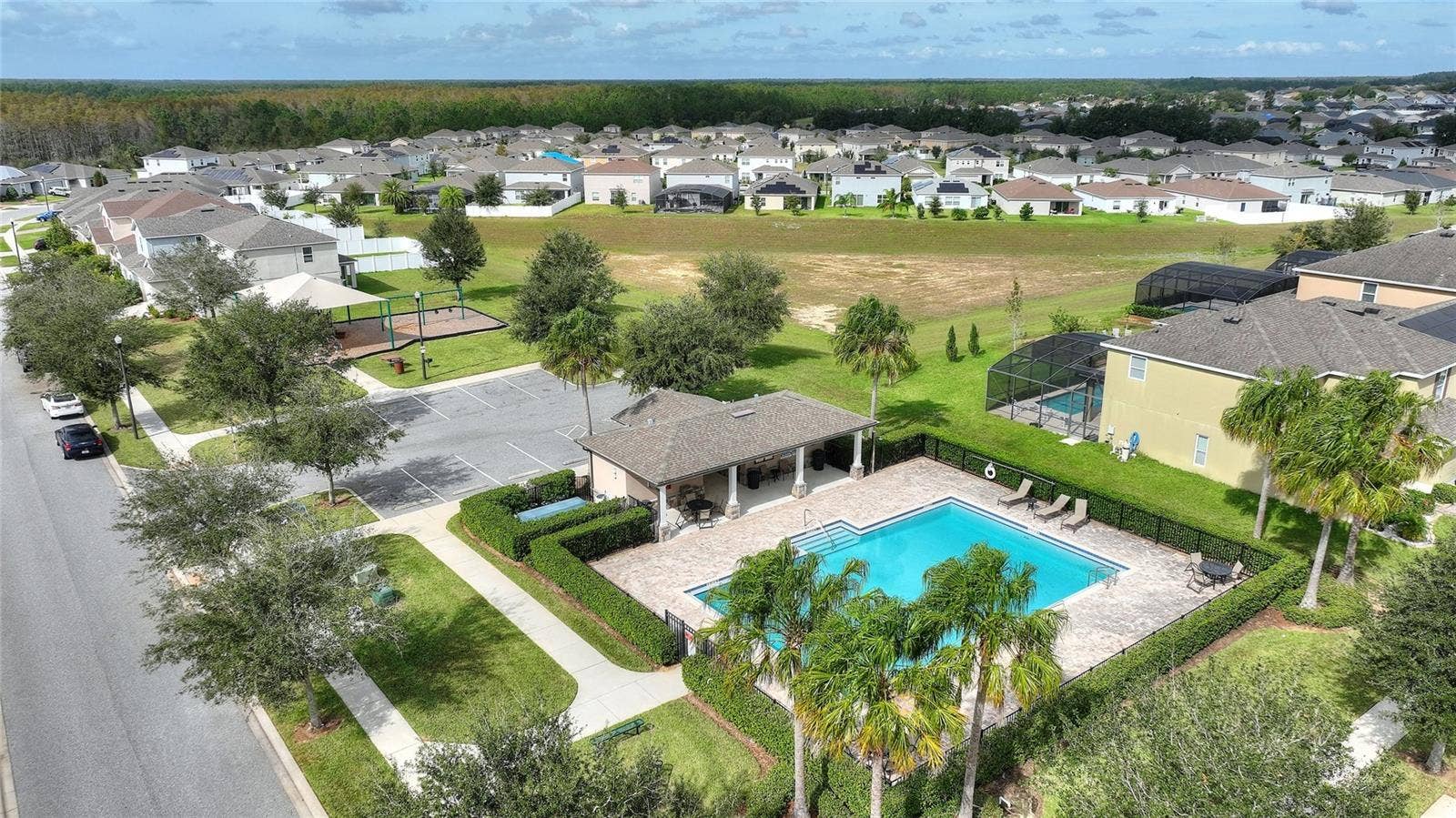 625 OGELTHORPE DR, Davenport, FL 33897 625 OGELTHORPE DR, Davenport, FL 33897