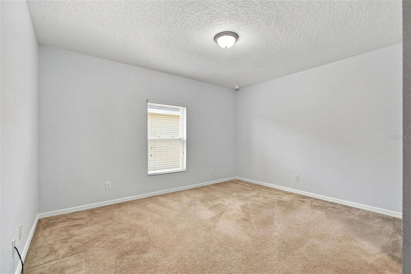 625 OGELTHORPE DR, Davenport, FL 33897 625 OGELTHORPE DR, Davenport, FL 33897