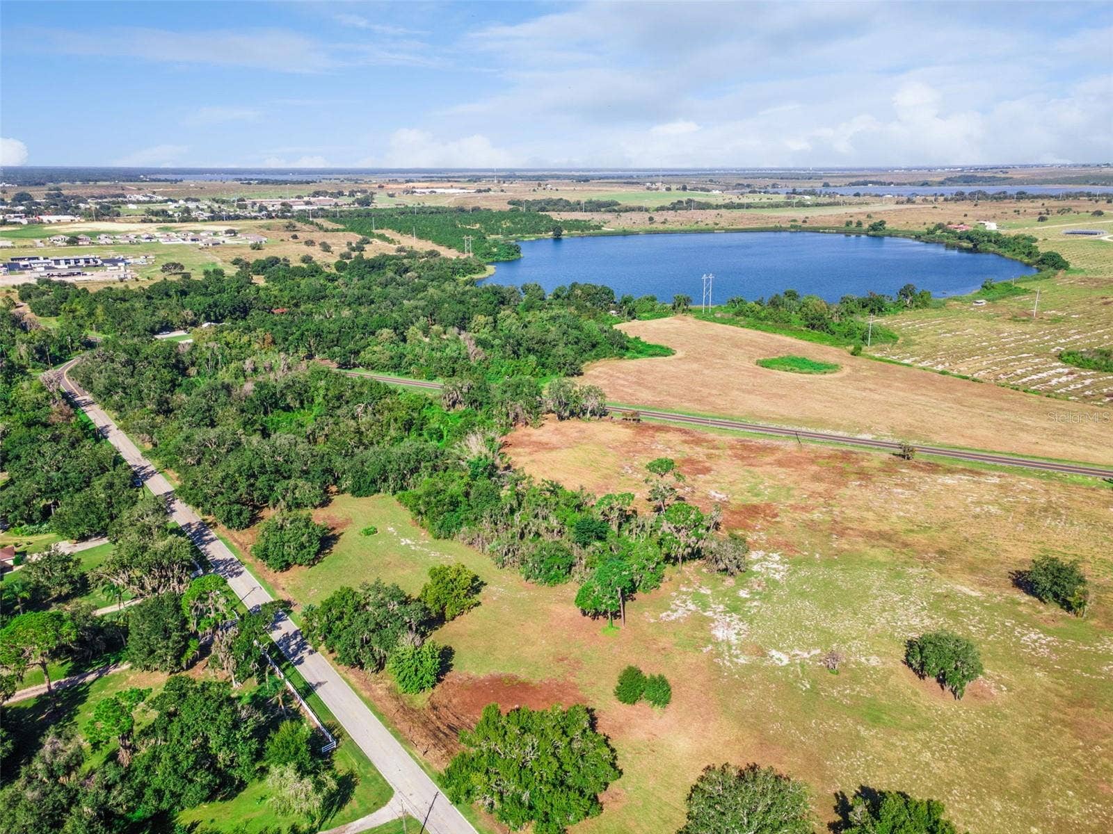742 N LAKE REEDY BOULEVARD, Frostproof, FL 33843 742 N LAKE REEDY BOULEVARD, Frostproof, FL 33843
