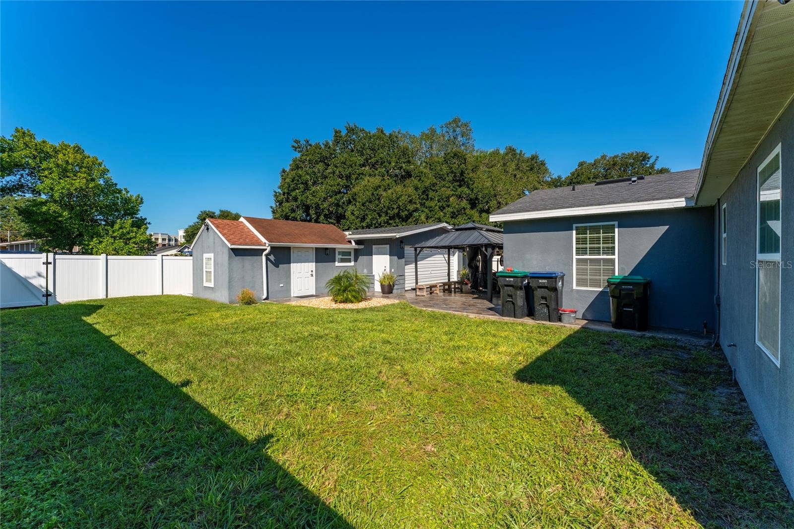 1418 OVERDALE STREET, Orlando, FL 32825 Spaciuos Backyard
