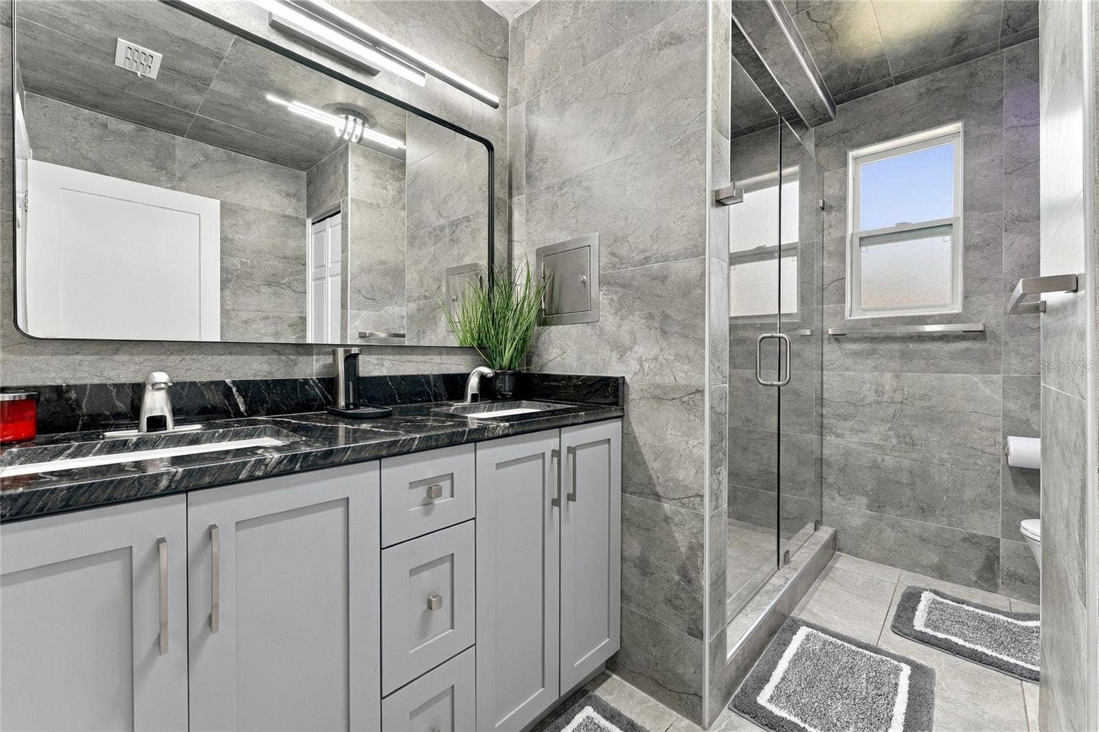 1418 OVERDALE STREET, Orlando, FL 32825 Bathroom