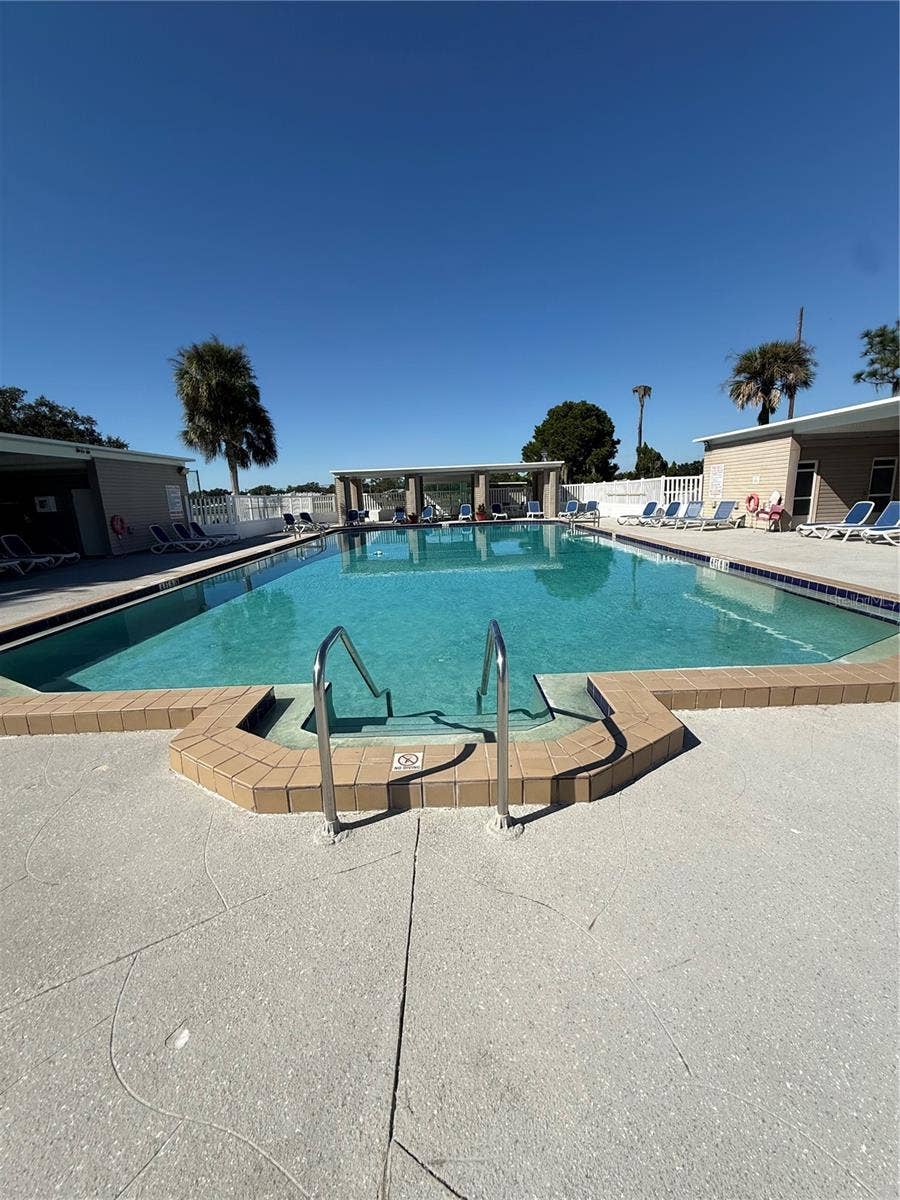 3031 CLUB CIRCLE, Lake Wales, FL 33854 Swimming Pool
