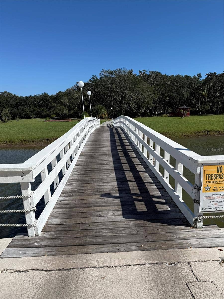 3031 CLUB CIRCLE, Lake Wales, FL 33854 Pedestrian Bridge