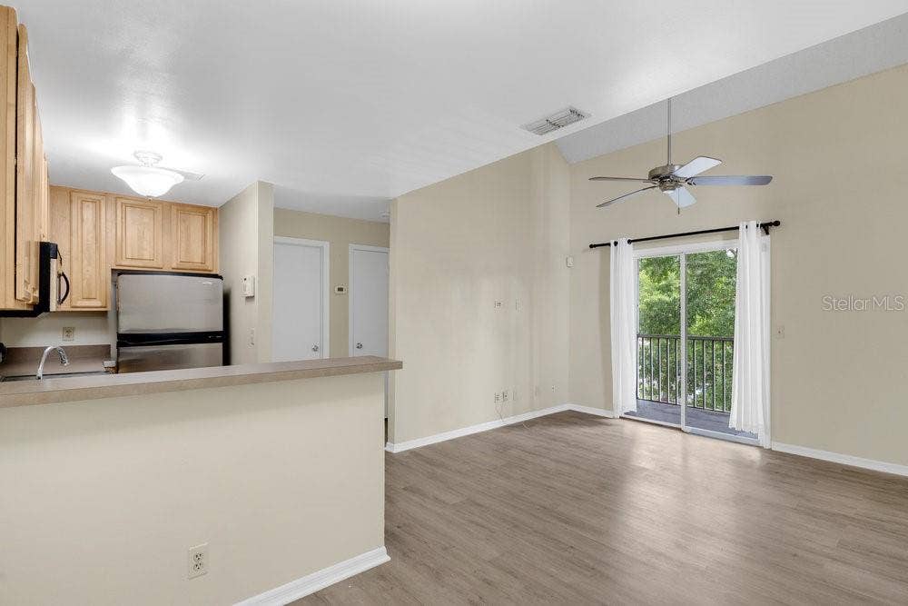 6004 WESTGATE DRIVE, #301, Orlando, FL 32835