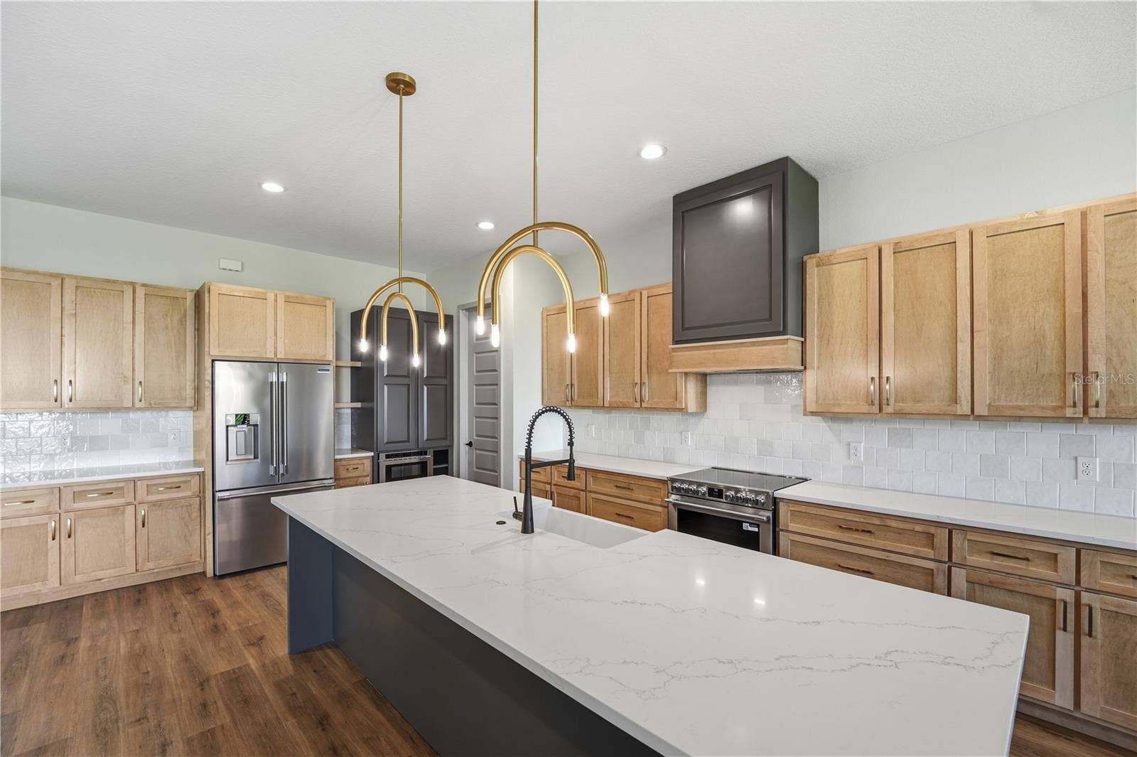2024 MCMICHEAL RD, St Cloud, FL 34771