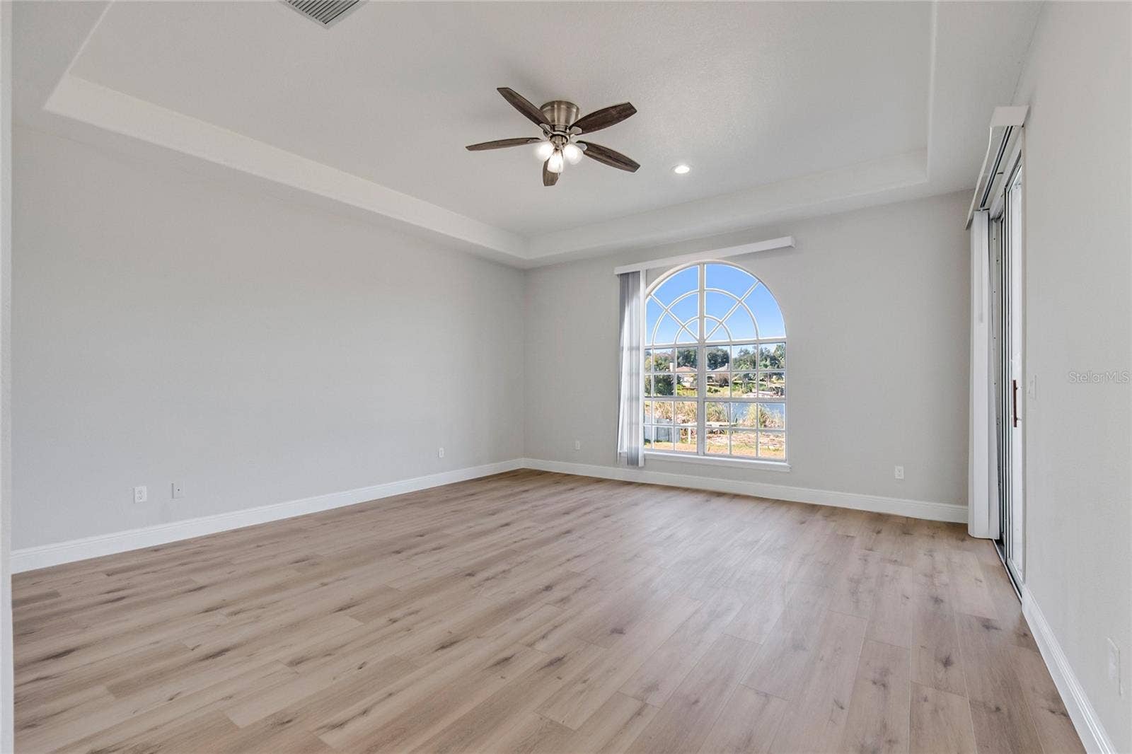11614 LAKE KATHERINE CIRCLE, Clermont, FL 34711 11614 LAKE KATHERINE CIRCLE, Clermont, FL 34711