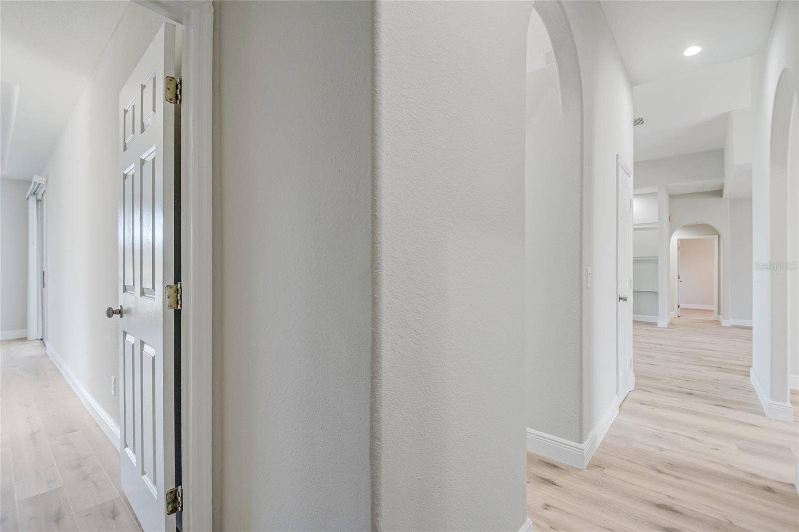 11614 LAKE KATHERINE CIRCLE, Clermont, FL 34711 11614 LAKE KATHERINE CIRCLE, Clermont, FL 34711