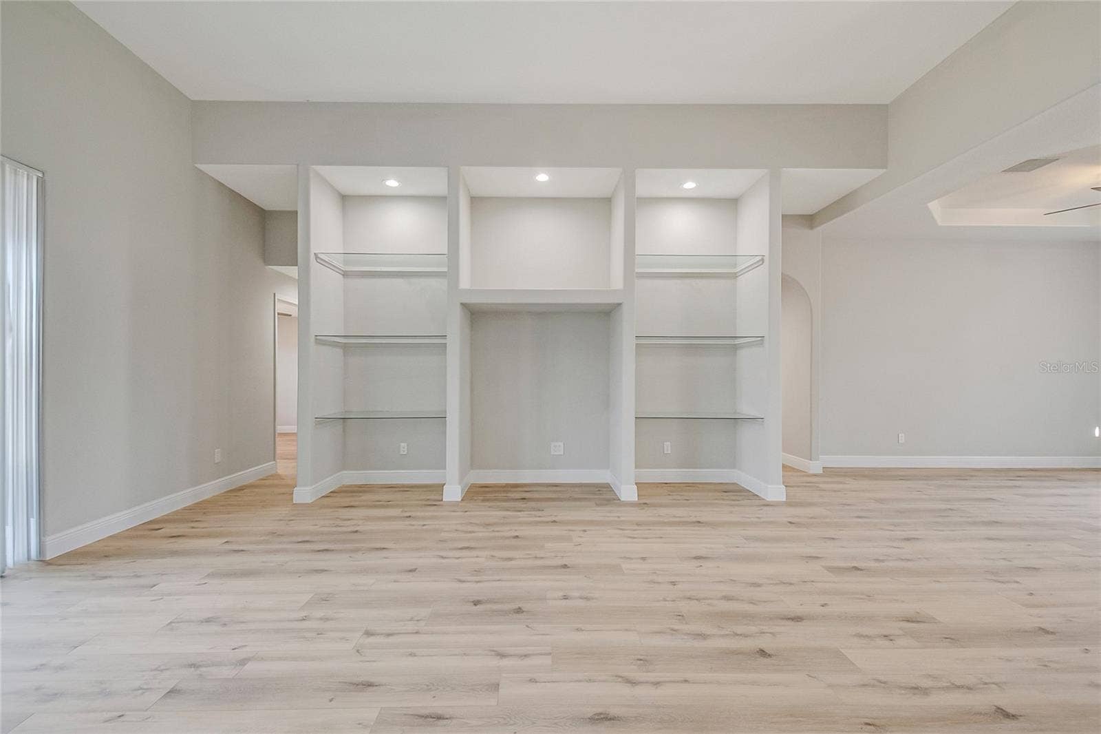 11614 LAKE KATHERINE CIRCLE, Clermont, FL 34711 11614 LAKE KATHERINE CIRCLE, Clermont, FL 34711