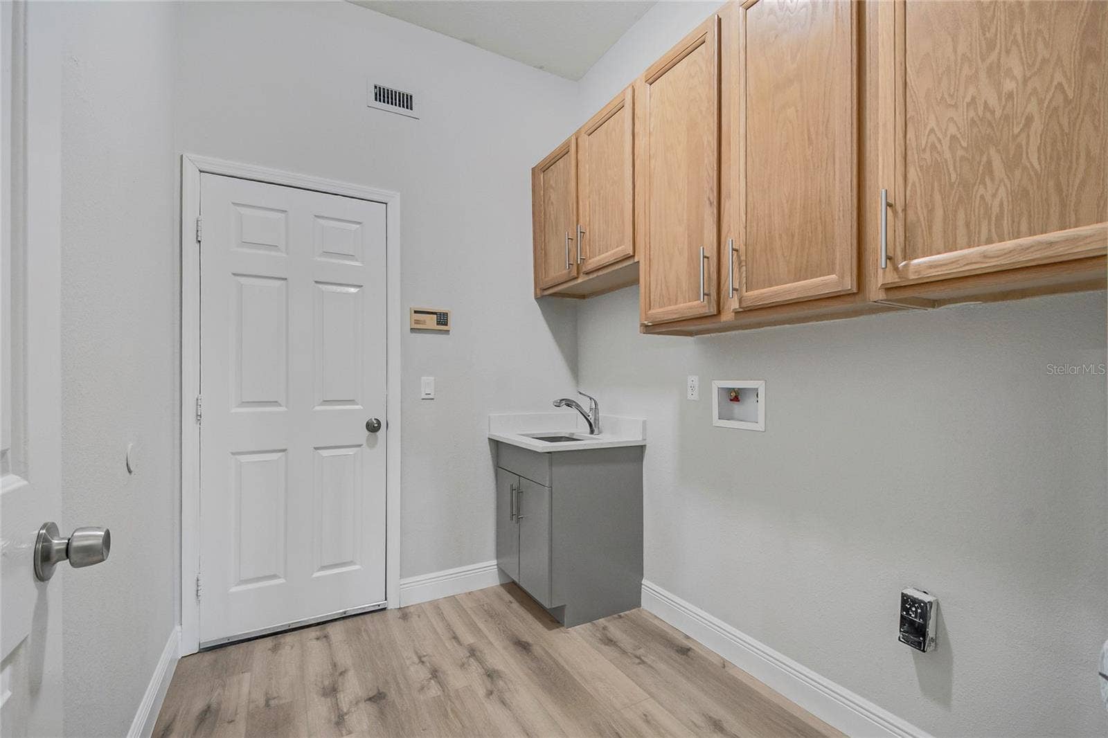 11614 LAKE KATHERINE CIRCLE, Clermont, FL 34711 11614 LAKE KATHERINE CIRCLE, Clermont, FL 34711