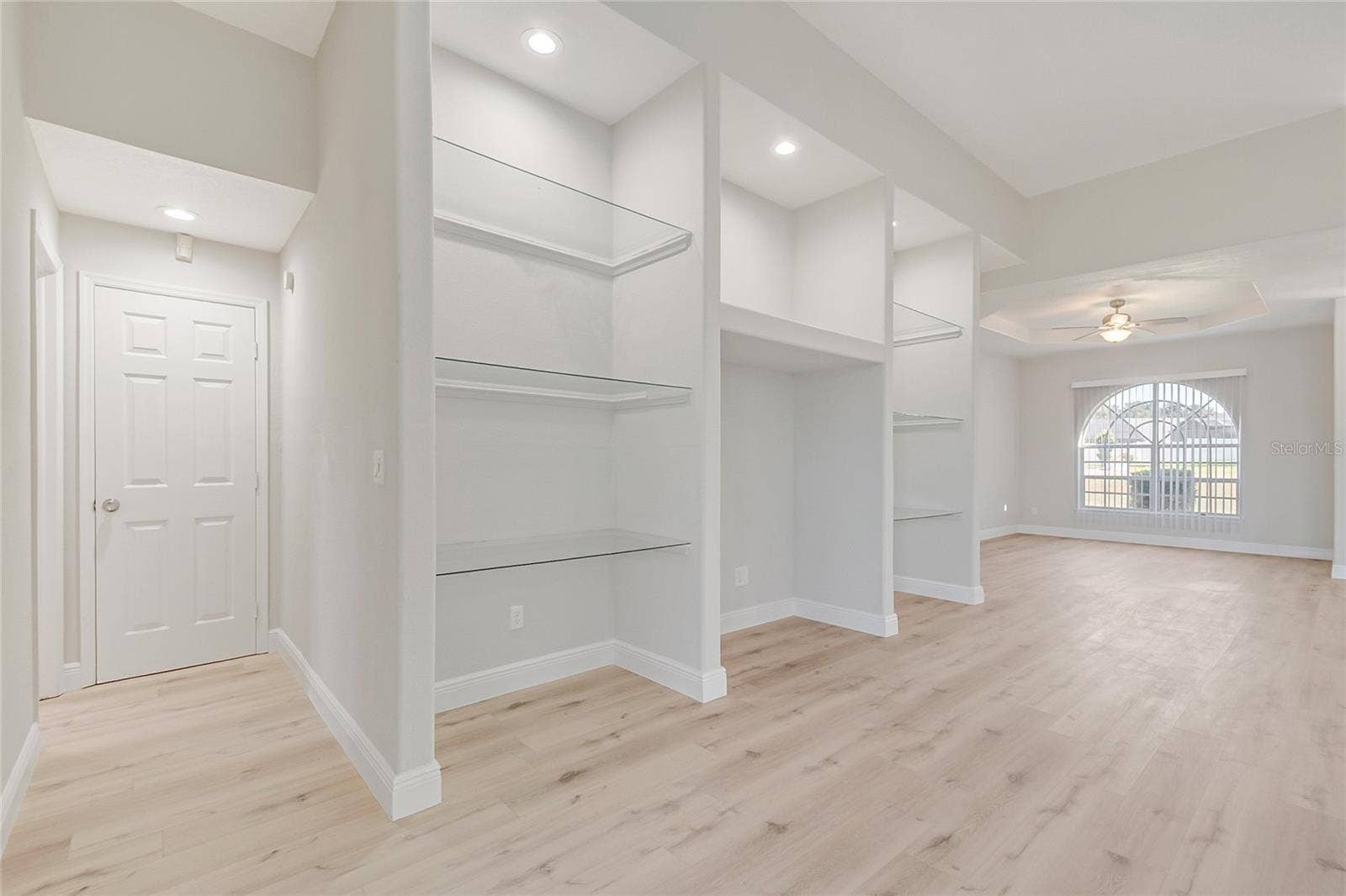 11614 LAKE KATHERINE CIRCLE, Clermont, FL 34711 11614 LAKE KATHERINE CIRCLE, Clermont, FL 34711