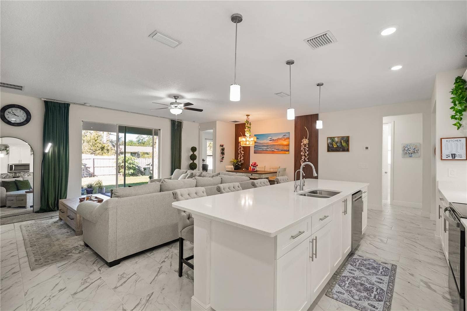 2136 BANCROFT BOULEVARD, Orlando, FL 32833 2136 BANCROFT BOULEVARD, Orlando, FL 32833