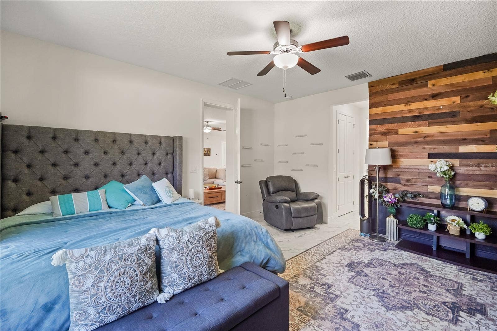 2136 BANCROFT BOULEVARD, Orlando, FL 32833 2136 BANCROFT BOULEVARD, Orlando, FL 32833