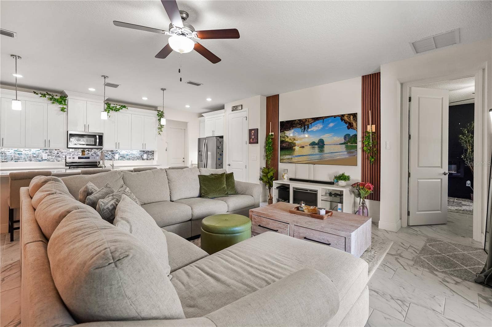 2136 BANCROFT BOULEVARD, Orlando, FL 32833 2136 BANCROFT BOULEVARD, Orlando, FL 32833
