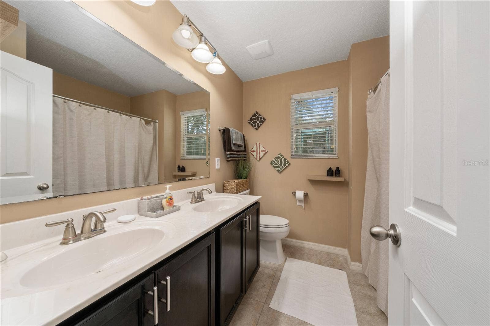 11919 VERRAZANO DRIVE, Orlando, FL 32836 11919 VERRAZANO DRIVE, Orlando, FL 32836