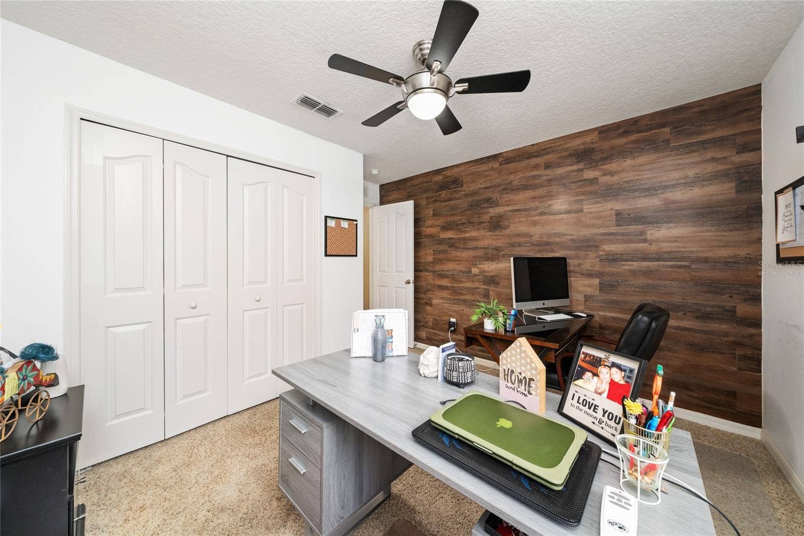 11919 VERRAZANO DRIVE, Orlando, FL 32836 Virtually Staged.