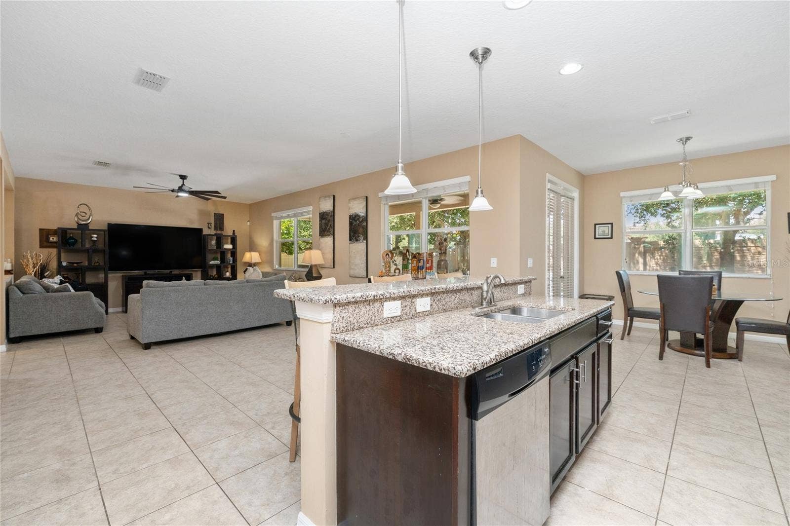 11919 VERRAZANO DRIVE, Orlando, FL 32836 11919 VERRAZANO DRIVE, Orlando, FL 32836