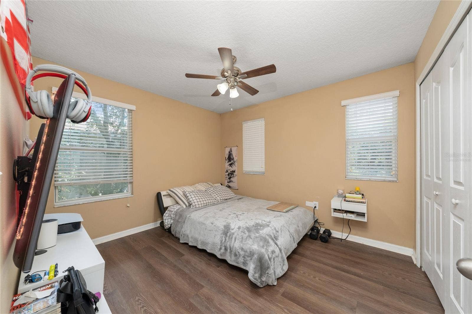 11919 VERRAZANO DRIVE, Orlando, FL 32836 Virtually Staged.
