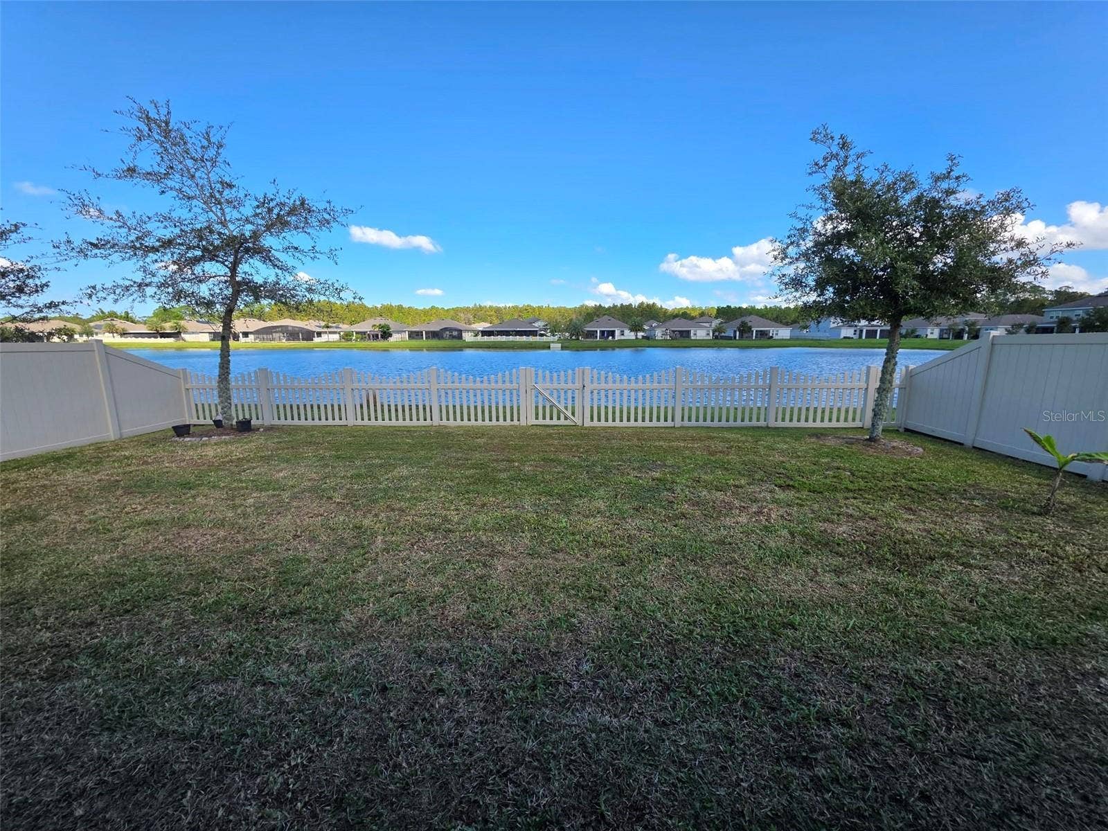 5322 AMERSHAM LANE, St Cloud, FL 34771