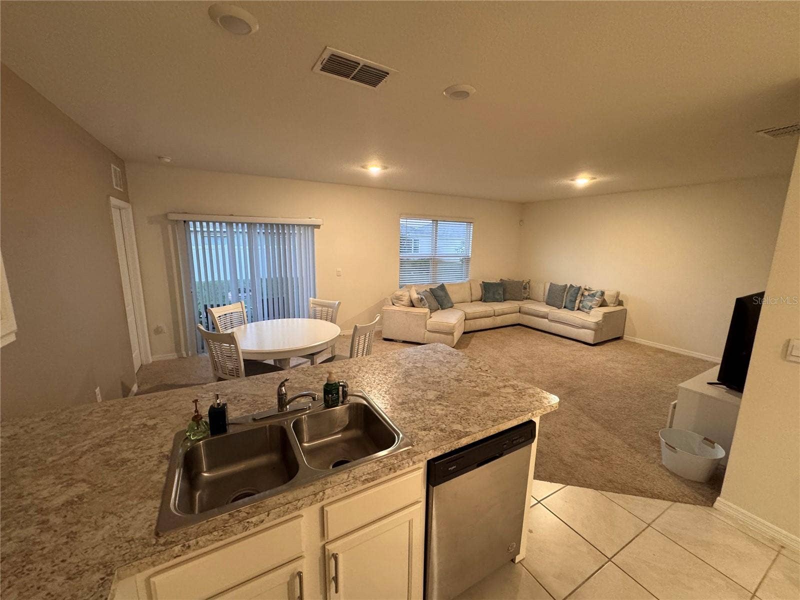 391 BOARDWALK AVENUE, Haines City, FL 33844 391 BOARDWALK AVENUE, Haines City, FL 33844