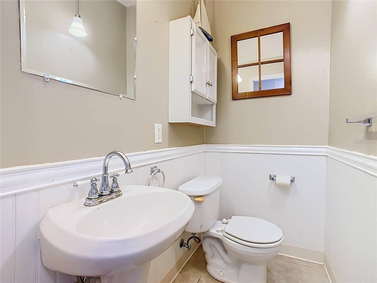 9000 US HWY 192, #897, Clermont, FL 34714 Half bath
