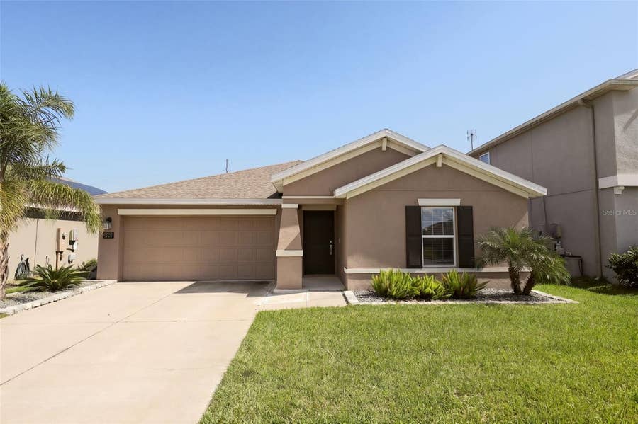 Property photo for 381 PINEYWOODS STREET, St Cloud, FL