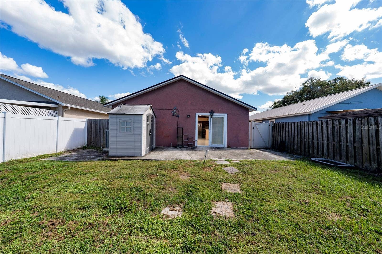 2062 TROPIC BAY COURT, Orlando, FL 32807 2062 TROPIC BAY COURT, Orlando, FL 32807