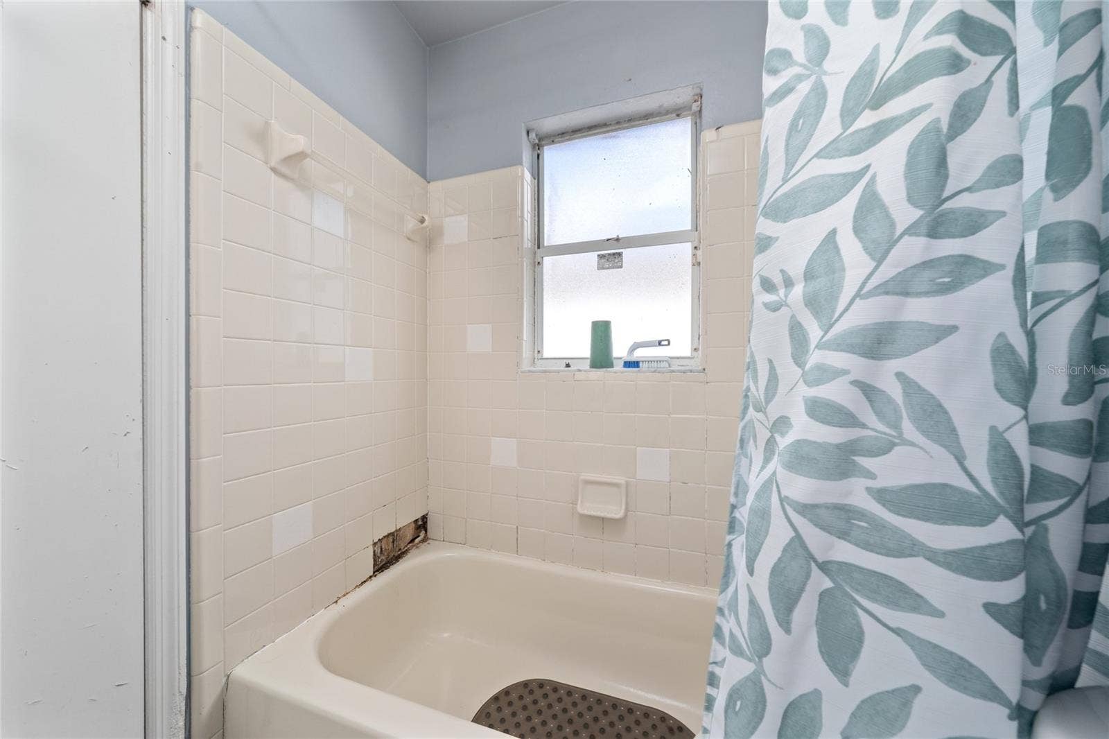 2062 TROPIC BAY COURT, Orlando, FL 32807 2062 TROPIC BAY COURT, Orlando, FL 32807