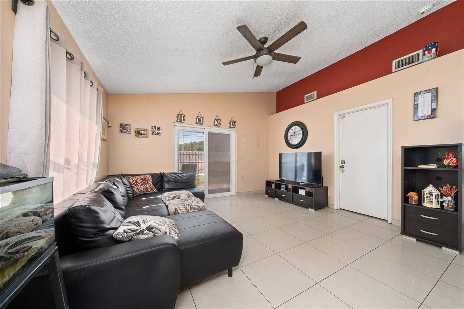 2062 TROPIC BAY COURT, Orlando, FL 32807 2062 TROPIC BAY COURT, Orlando, FL 32807