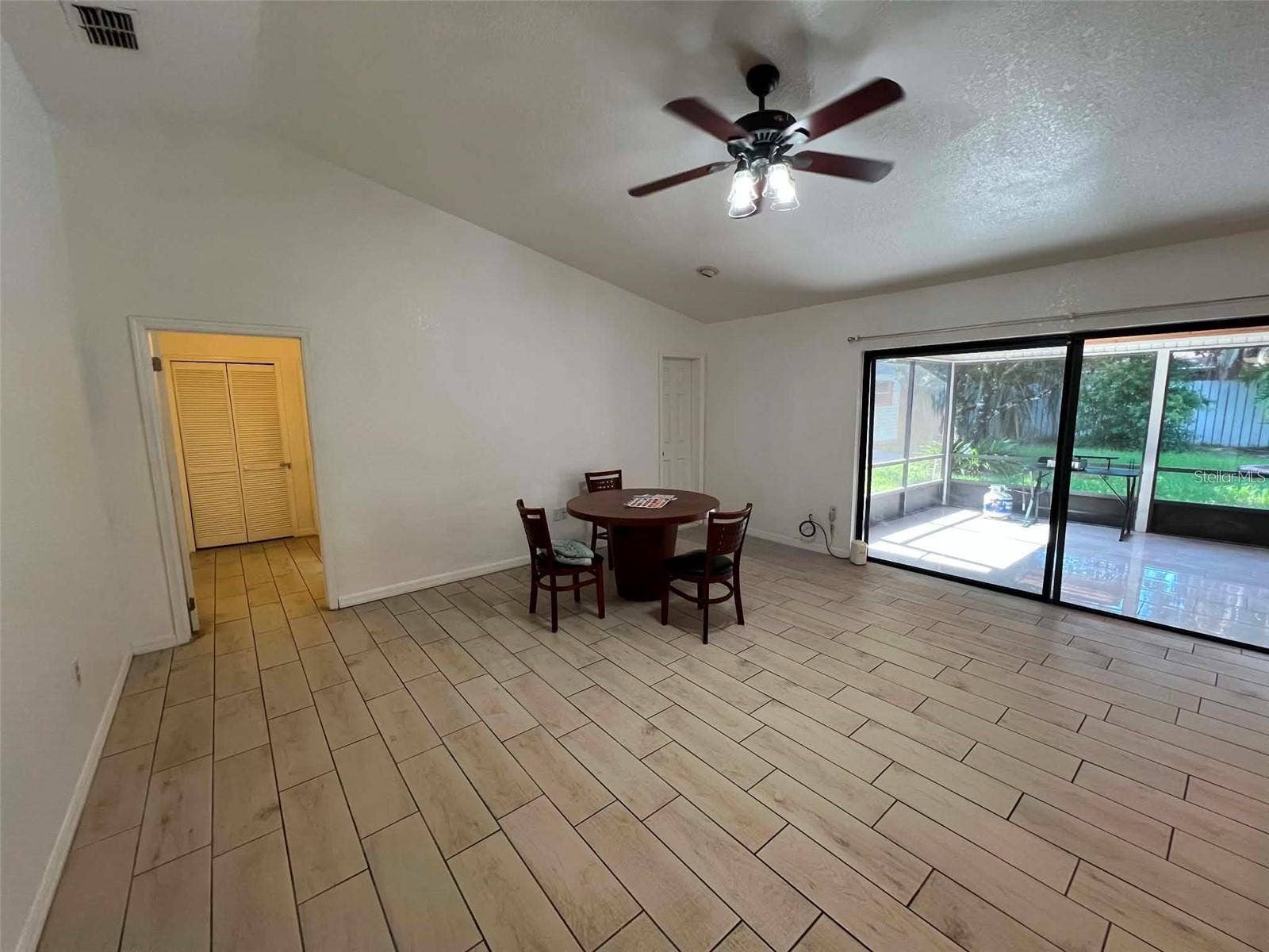 8936 ROSE HILL DRIVE, Orlando, FL 32818 8936 ROSE HILL DRIVE, Orlando, FL 32818
