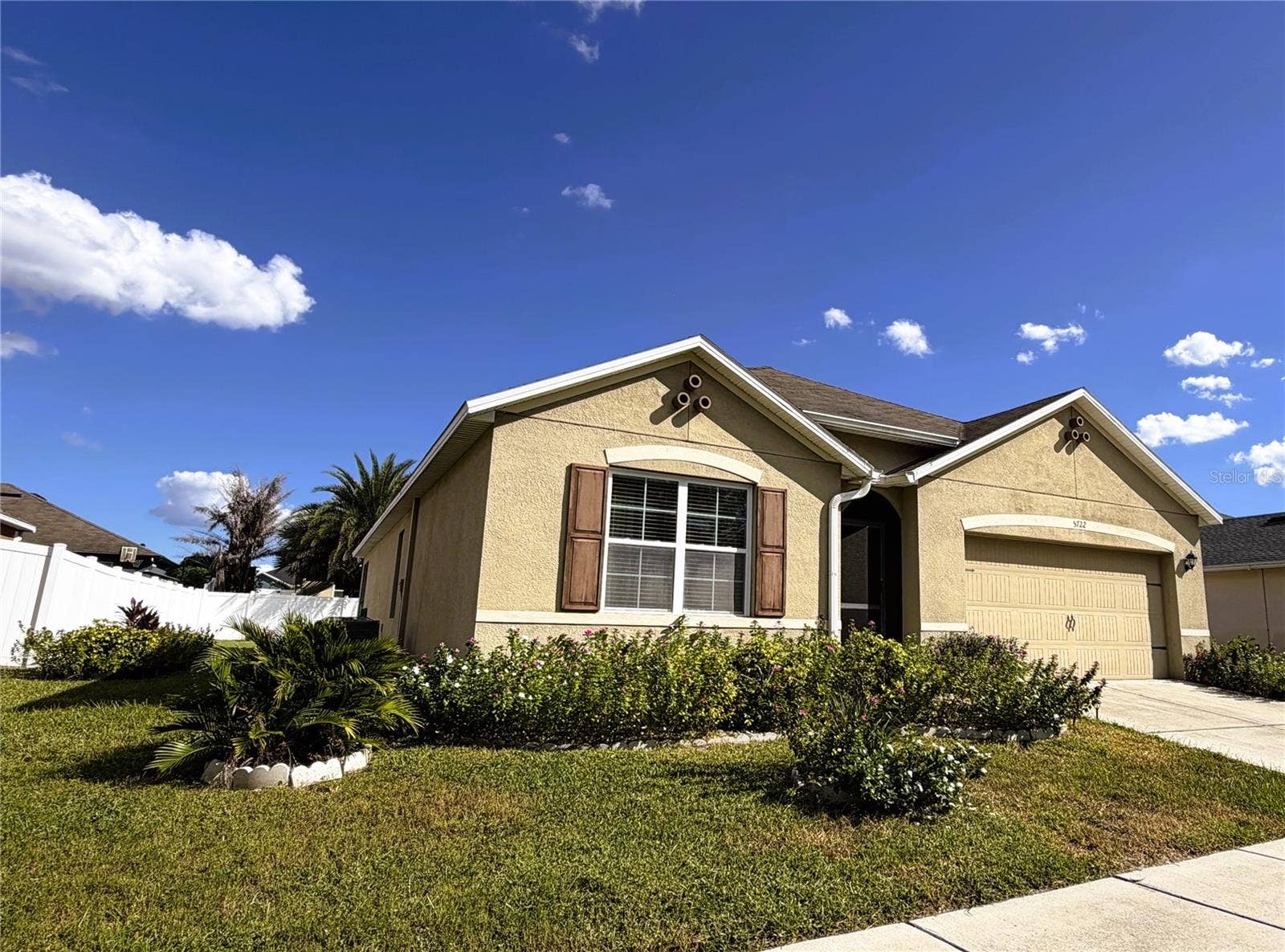 5722 MARSH LANDING DRIVE, Winter Haven, FL 33881 5722 MARSH LANDING DRIVE, Winter Haven, FL 33881