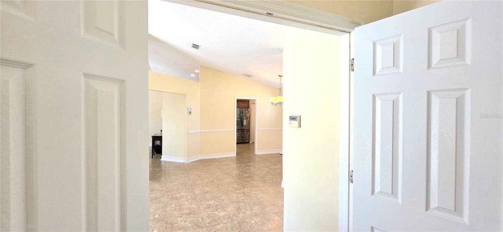 2814 EAGLE LAKE DRIVE, Orlando, FL 32837 2814 EAGLE LAKE DRIVE, Orlando, FL 32837