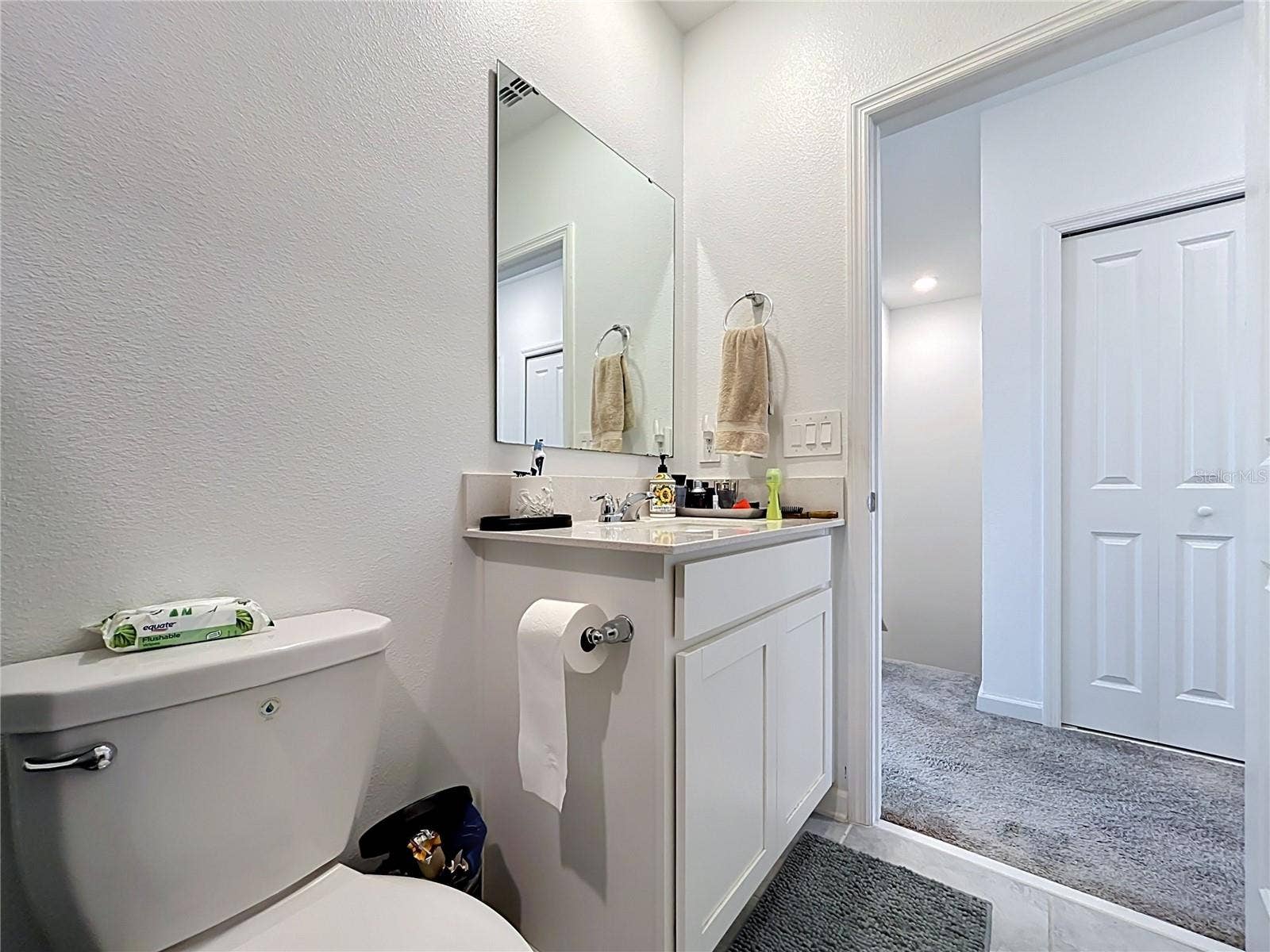 2614 RUNNERS CIRCLE, Clermont, FL 34714 2614 RUNNERS CIRCLE, Clermont, FL 34714