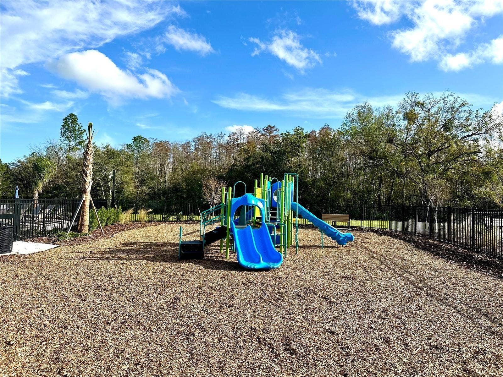 2432 SKYLINE LOOP, Poinciana, FL 34758 2432 SKYLINE LOOP, Poinciana, FL 34758