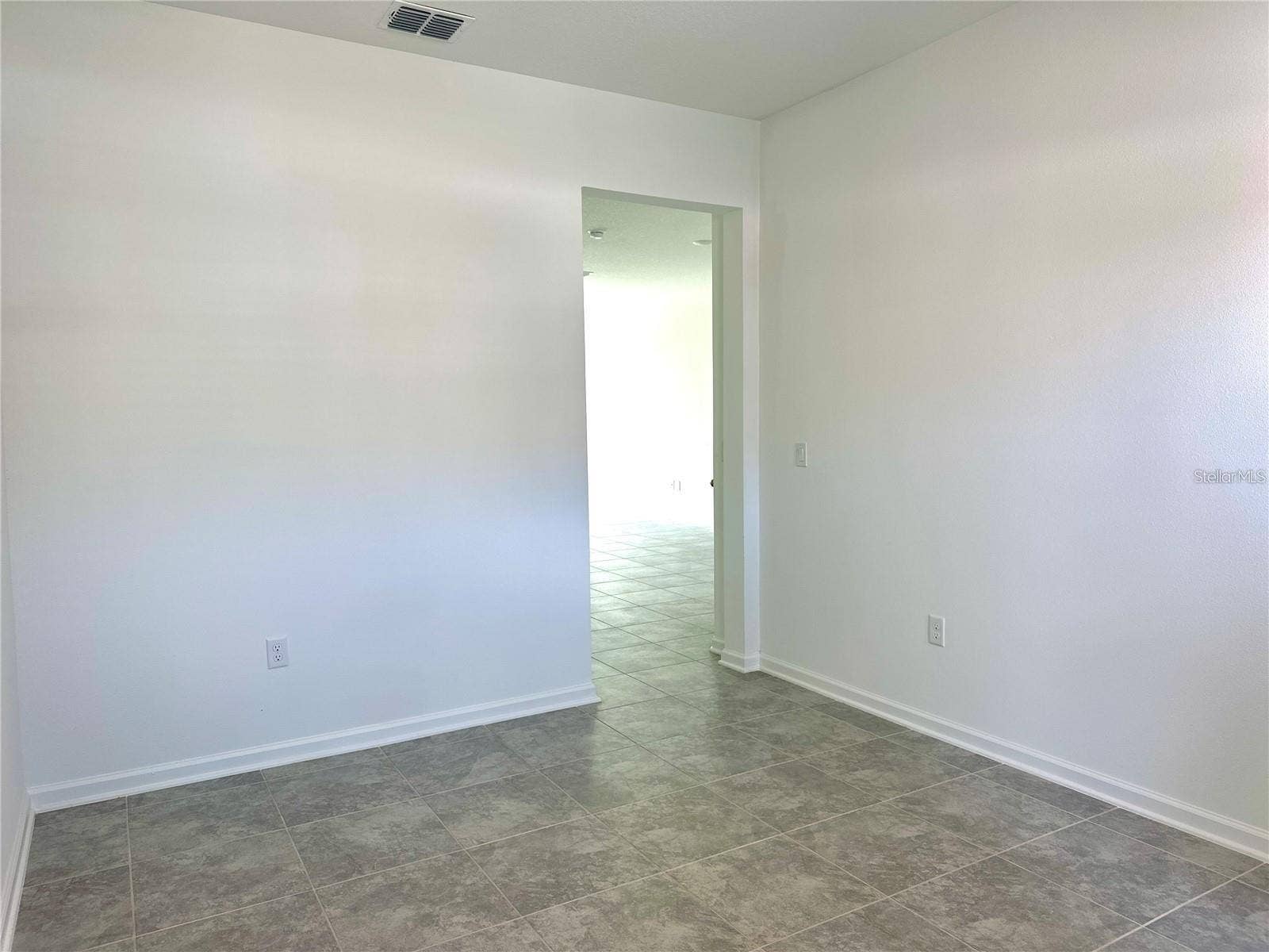 2432 SKYLINE LOOP, Poinciana, FL 34758 2432 SKYLINE LOOP, Poinciana, FL 34758