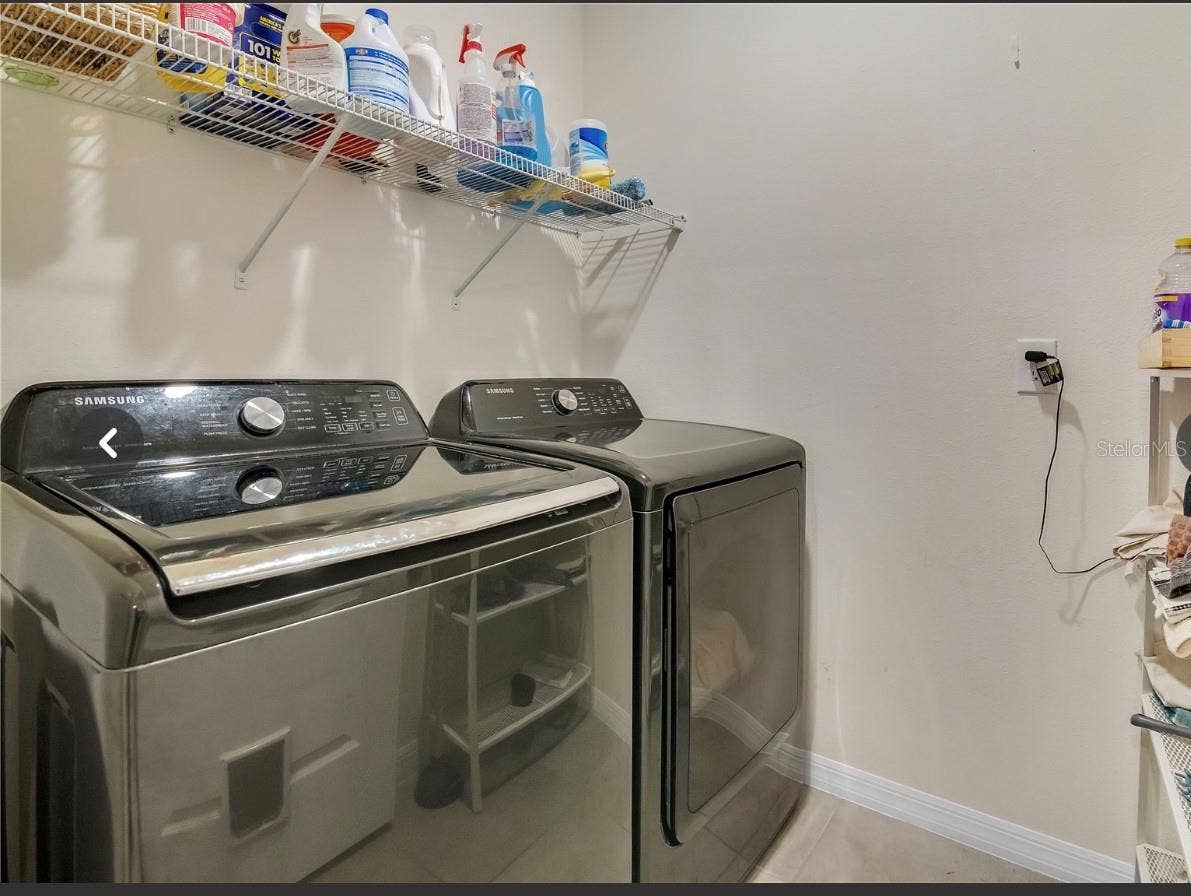 5384 HICKORY DOWNS WAY, St Cloud, FL 34771 5384 HICKORY DOWNS WAY, St Cloud, FL 34771