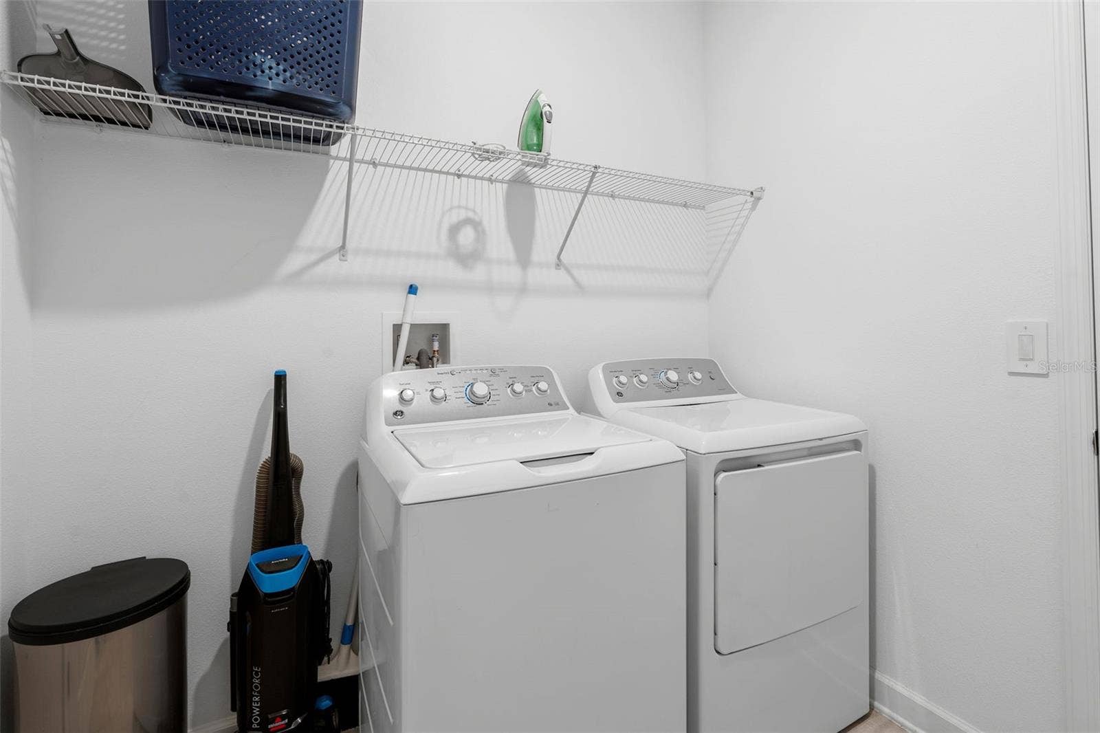 9143 SOMMERSET HILLS DRIVE, Davenport, FL 33896 laundry first floor