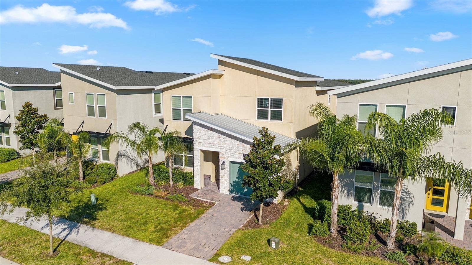 9143 SOMMERSET HILLS DRIVE, Davenport, FL 33896 9143 SOMMERSET HILLS DRIVE, Davenport, FL 33896