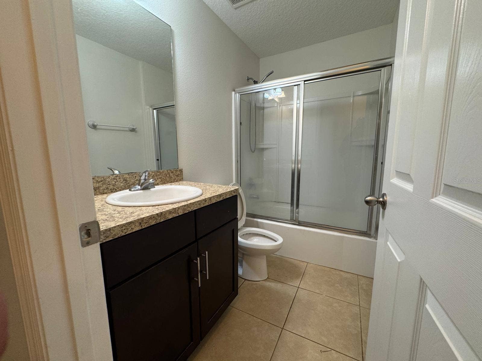 1418 CHELSEA DRIVE, Davenport, FL 33897 Bathroom 2