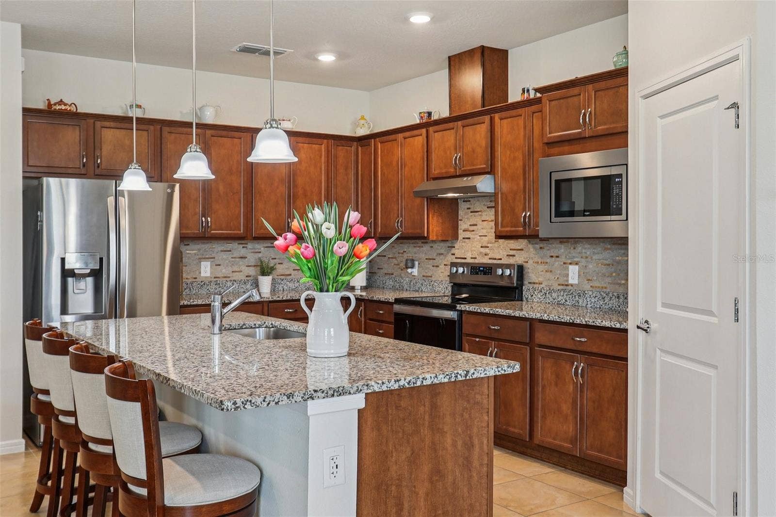 2015 SPRING SHOWER CIRCLE, Kissimmee, FL 34744 2015 SPRING SHOWER CIRCLE, Kissimmee, FL 34744