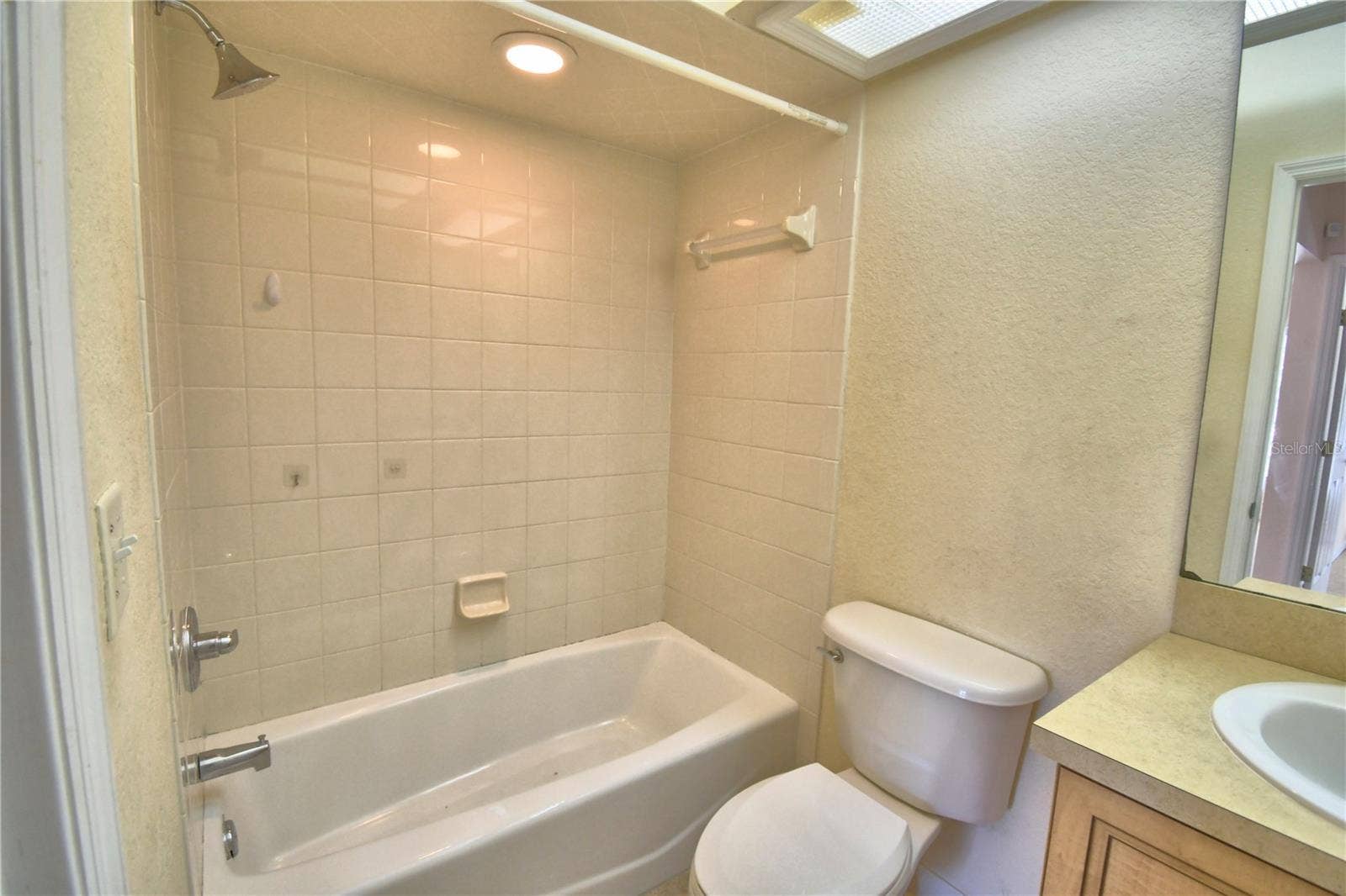 1606 EAGLE POND DRIVE, Winter Haven, FL 33884 1606 EAGLE POND DRIVE, Winter Haven, FL 33884