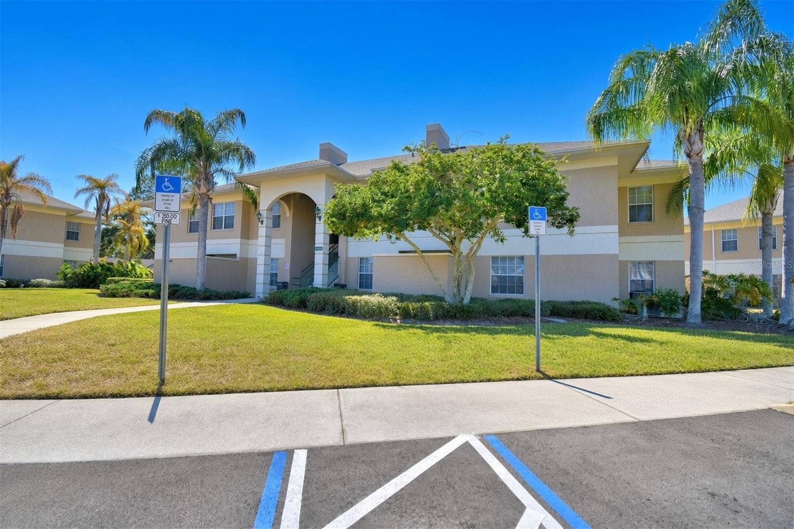 1606 EAGLE POND DRIVE, Winter Haven, FL 33884 1606 EAGLE POND DRIVE, Winter Haven, FL 33884