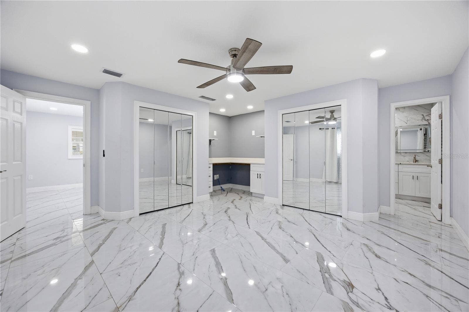 712 VIRGINIA LANE, Apopka, FL 32703