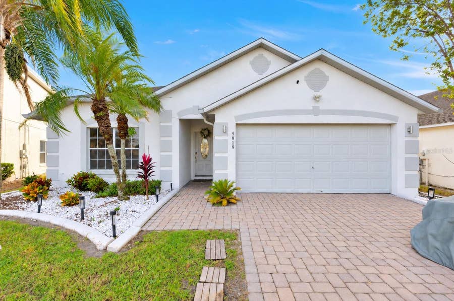 Property photo for 4819 CUMBRIAN LAKES DRIVE, Kissimmee, FL