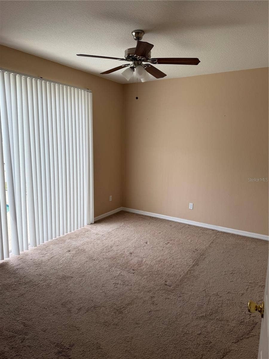 1211 KNOLLWOOD DRIVE, Davenport, FL 33837