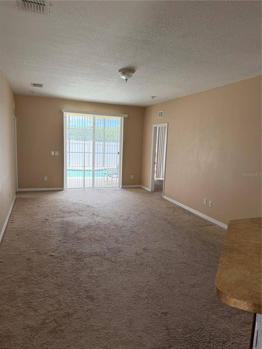 1211 KNOLLWOOD DRIVE, Davenport, FL 33837