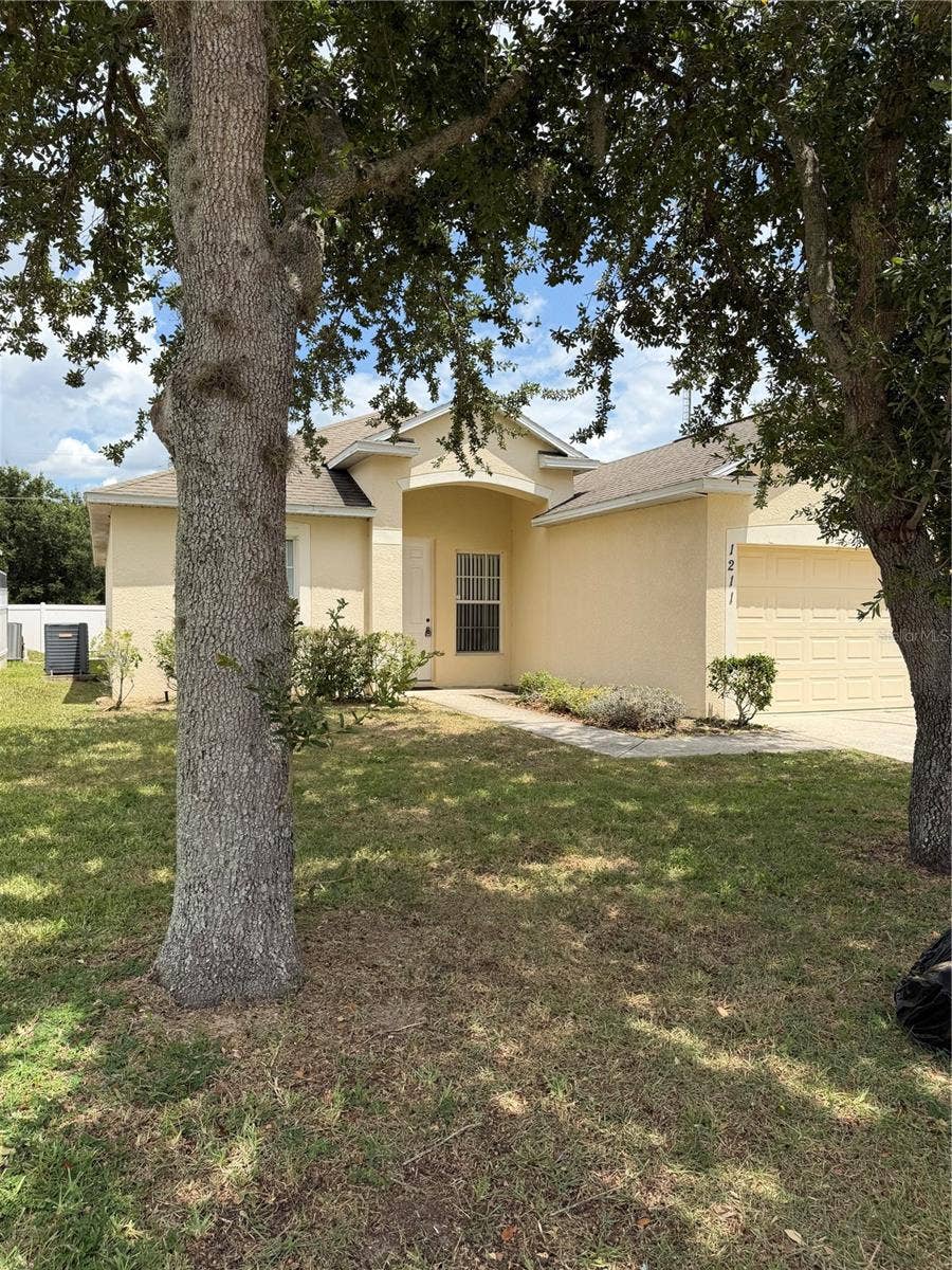 1211 KNOLLWOOD DRIVE, Davenport, FL 33837