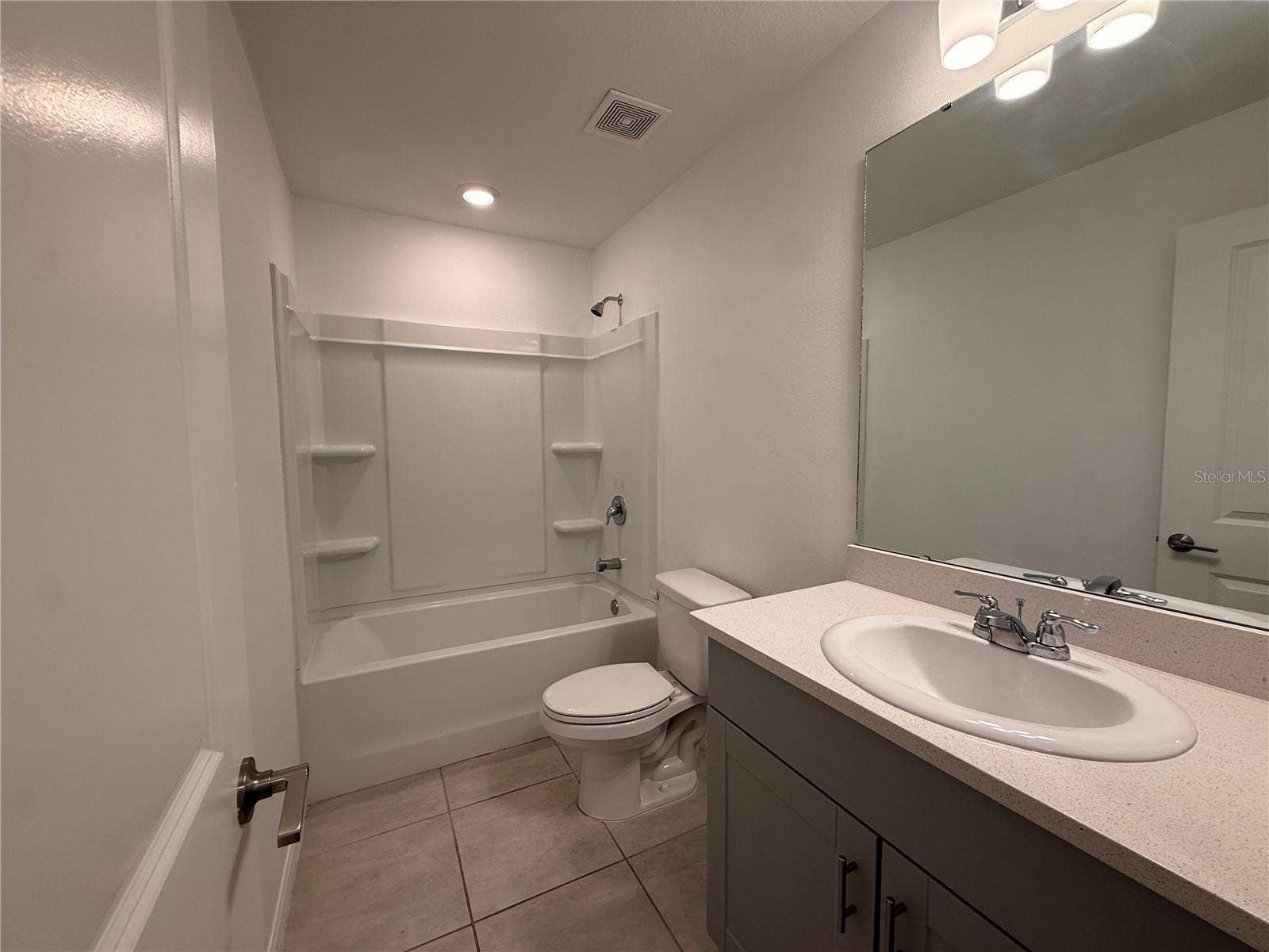 2906 CANARY AVENUE, Davenport, FL 33837 2906 CANARY AVENUE, Davenport, FL 33837