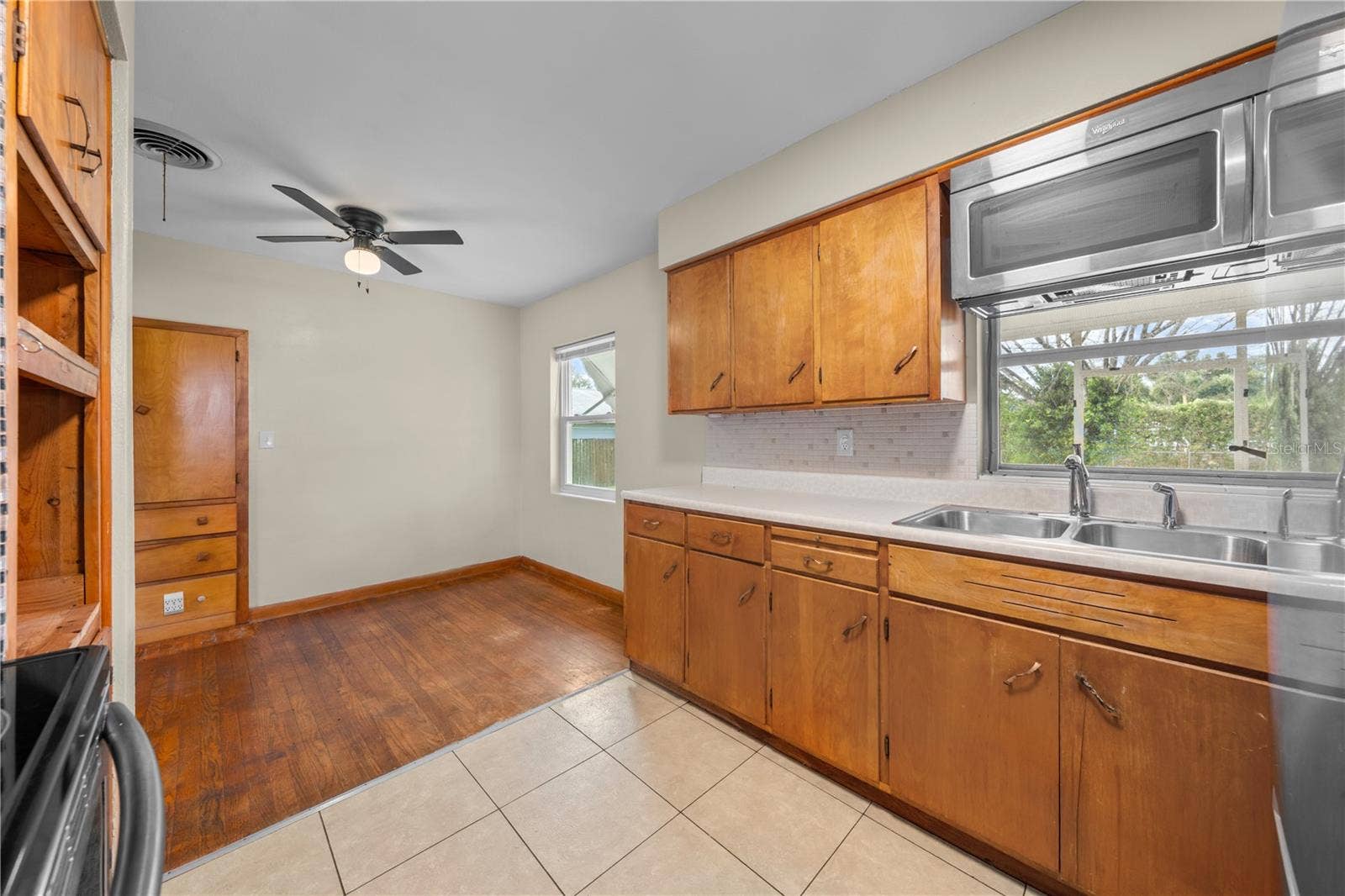 1400 CAROLINA AVE, St Cloud, FL 34769