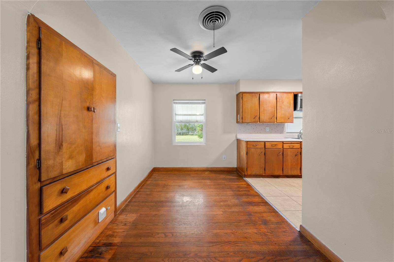 1400 CAROLINA AVE, St Cloud, FL 34769